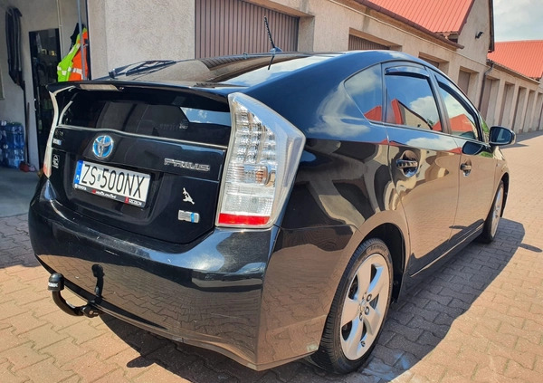 Toyota Prius cena 37500 przebieg: 297500, rok produkcji 2010 z Szczecin małe 22